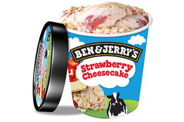 Ben & Jerrys Strawberry Cheesecake - 100 ml Eiscreme mit Erdbeer-Käsekuchen mit Erdbeeren und einem Keksstrudel.