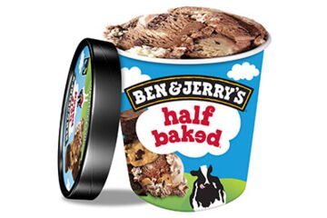 Ben & Jerrys Half Baked - 500 ml Schokoladen- und Vanilleeiscreme mit Schokogebäckstückchen, Riesen-Stückchen aus Plätzchenteig und Knusperstückchen